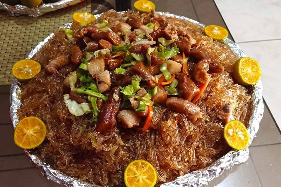 Sotanghon Guisado